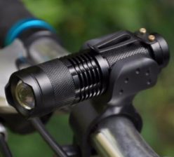 Chollito! Linterna bicicleta por 1.45€