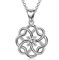 CHOLLO AMAZON! Collar de plata Flor Feliz a 10,9€