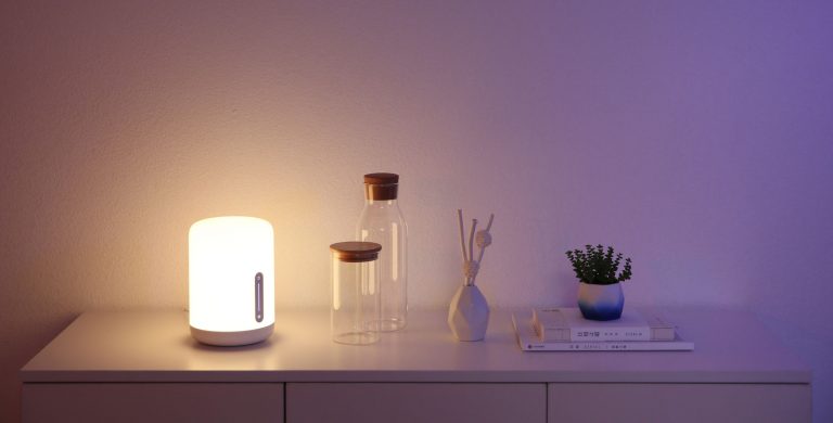 PRECIAZO desde España! Xiaomi Mi Bedside Lamp 2 a 24,9€