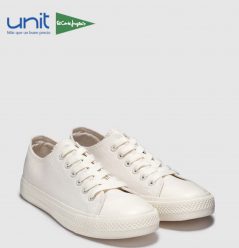 CHOLLITO! Zapatillas Unit (El corte ingles) en color blanco a 4,7€