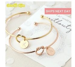 CASI GRATIS! Brazalete con letra a 0,1€