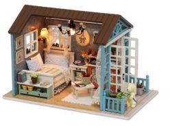 OFERTITA! Casa de muñecas de madera a 18,5€