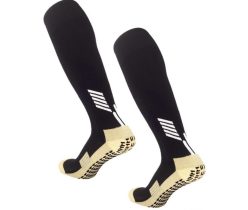 Chollo Amazon! Calcetines deportivos antideslizantes a 1,9€