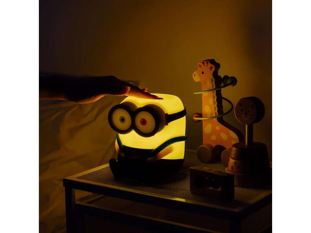Grupo Erik Luz Nocturna Minions